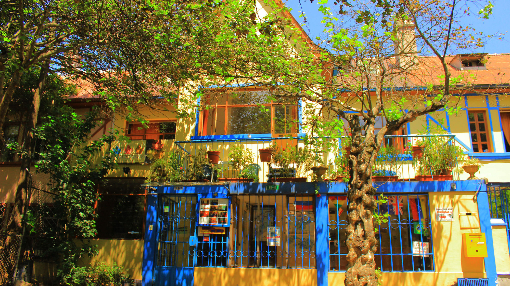 Hostal Posada Del Maple Quito Esterno foto